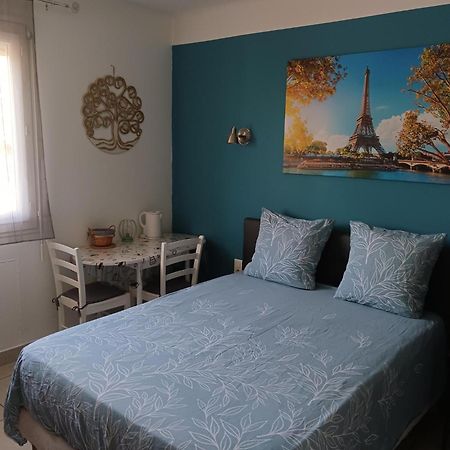Ferienwohnung Chambre Privee Climatisee Chez Particulier, Wifi Perpignan Exterior foto