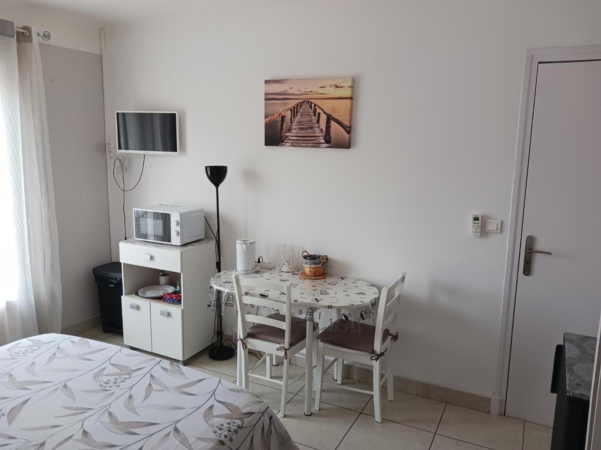 Ferienwohnung Chambre Privee Climatisee Chez Particulier, Wifi Perpignan Exterior foto